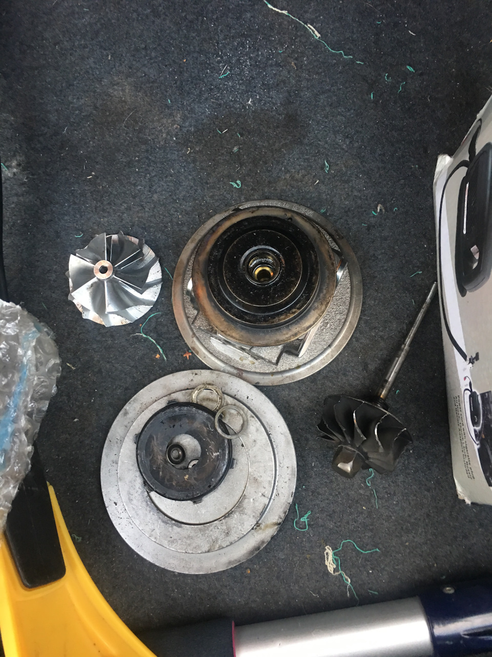 66. Победа над пропавшей тягой или посещение ИнжКар — Audi A4 (B7), 2 л ...