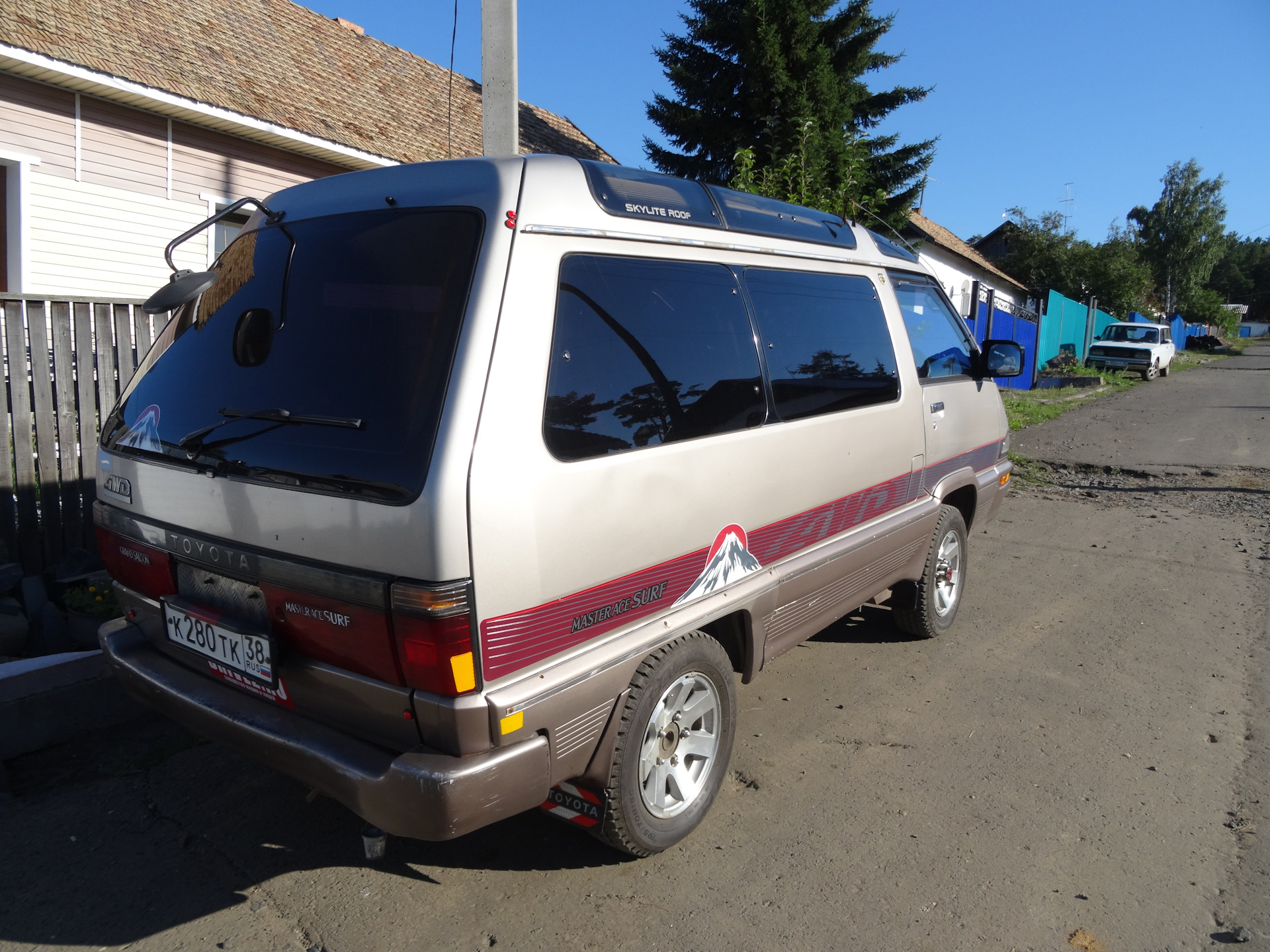 Айс сурф. Toyota Master Ace Surf. Toyota Master Ace Surf 1991. Toyota Ace Surf 1991. Toyota Master Ace Surf, 1984.