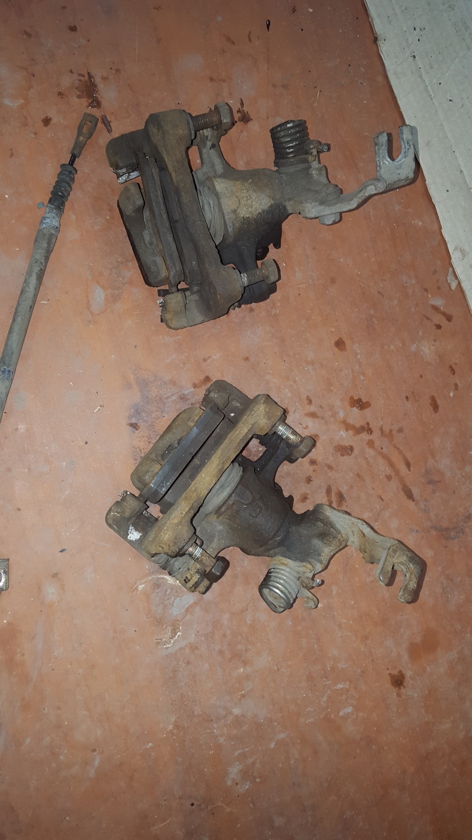 В какой цвет красить суппорта — Nissan Almera I (N15), 2 л, 1997 года ...