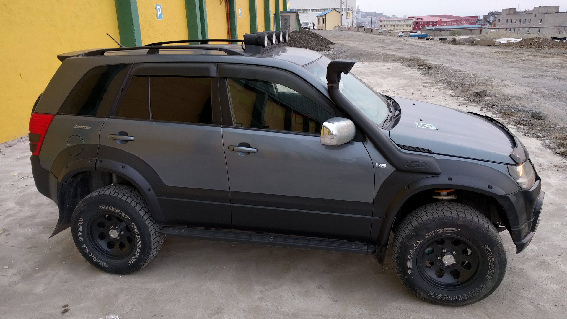 Suzuki Grand Vitara (2G) 2.7 бензиновый 2007 | СтрашноКрасивыйПаркетник на  DRIVE2