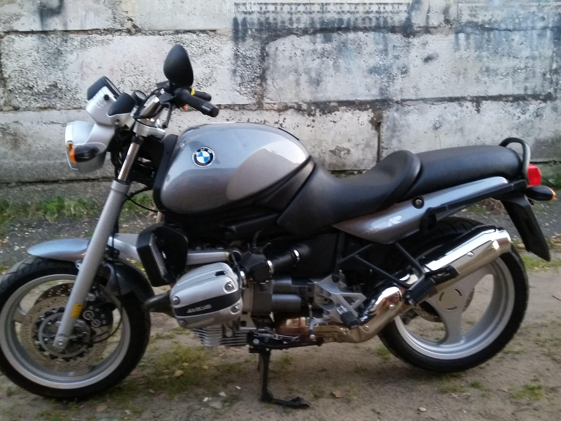 BMW r1100r прямоток