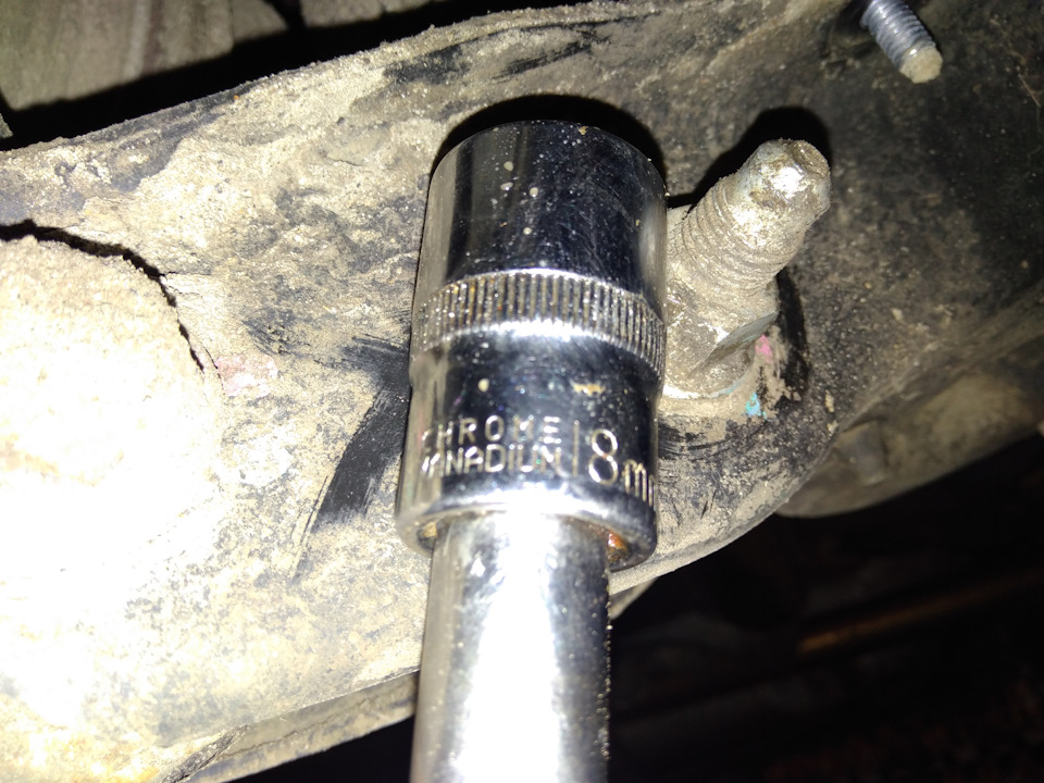 на что влияет отбойник амортизатора