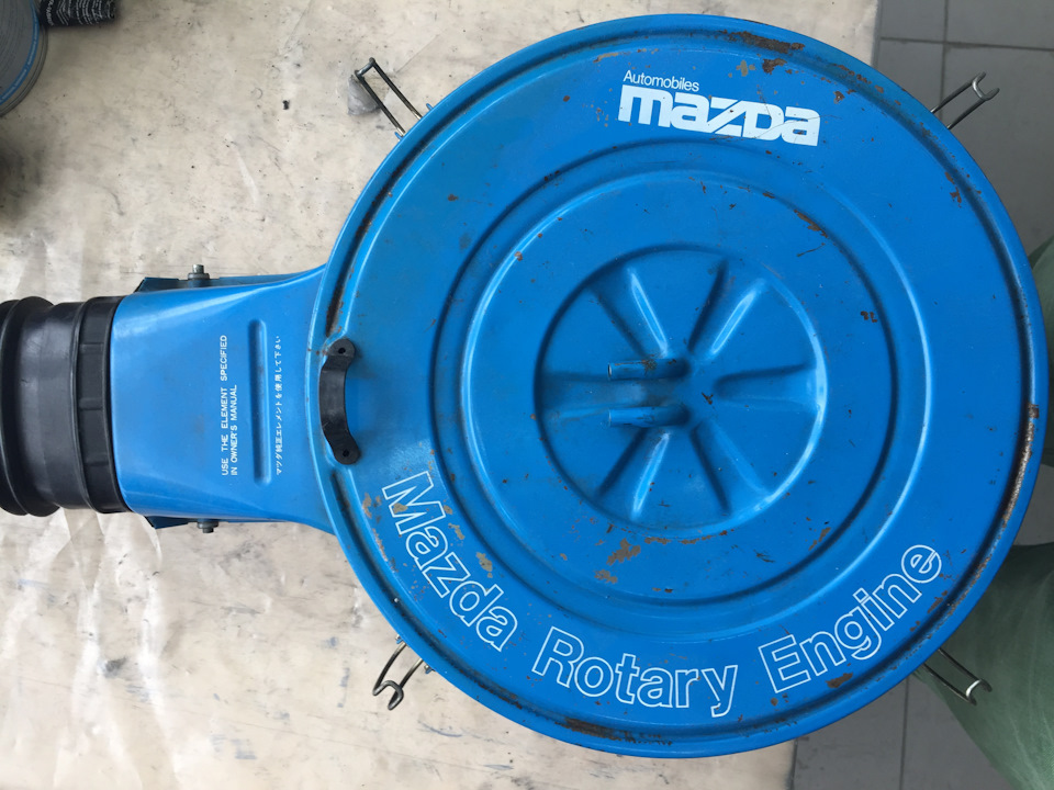 КОРПУС И КРЫШКА ВОЗДУШНОГО ФИЛЬТРА — Mazda RX-5, 1,3 л, 1977 года ...
