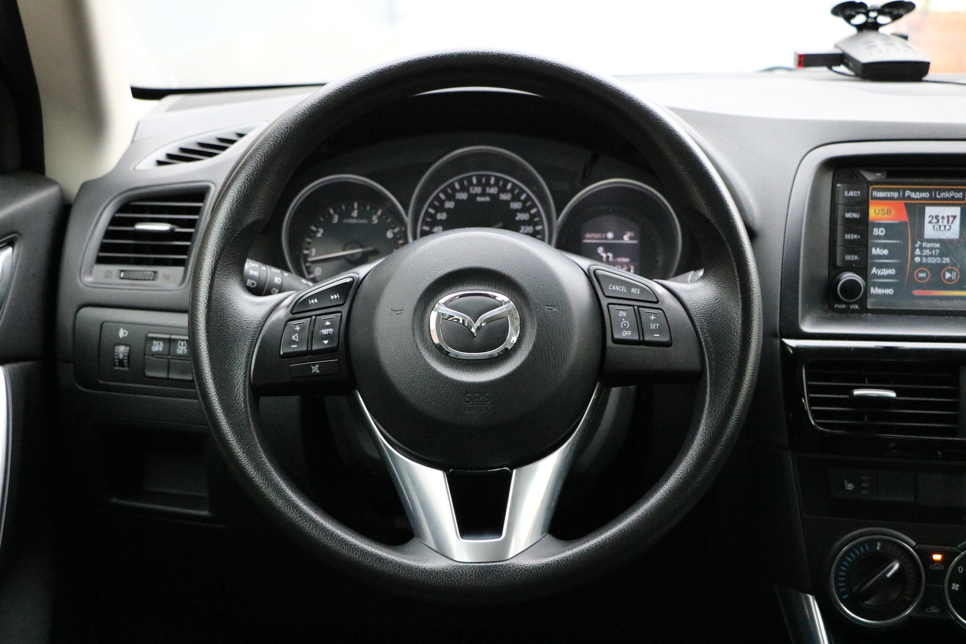 Мазда сх 5 снятие. Руль Mazda CX 5 2015. Руль Мазда cx5. Руль Мазда сх5 2014. Руль Мазда сх5 2016.