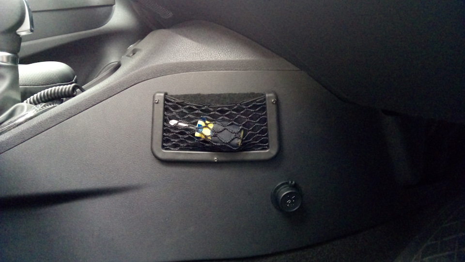 окончательный вариант. Теперь не оторвать :) — Renault Kaptur (2016)