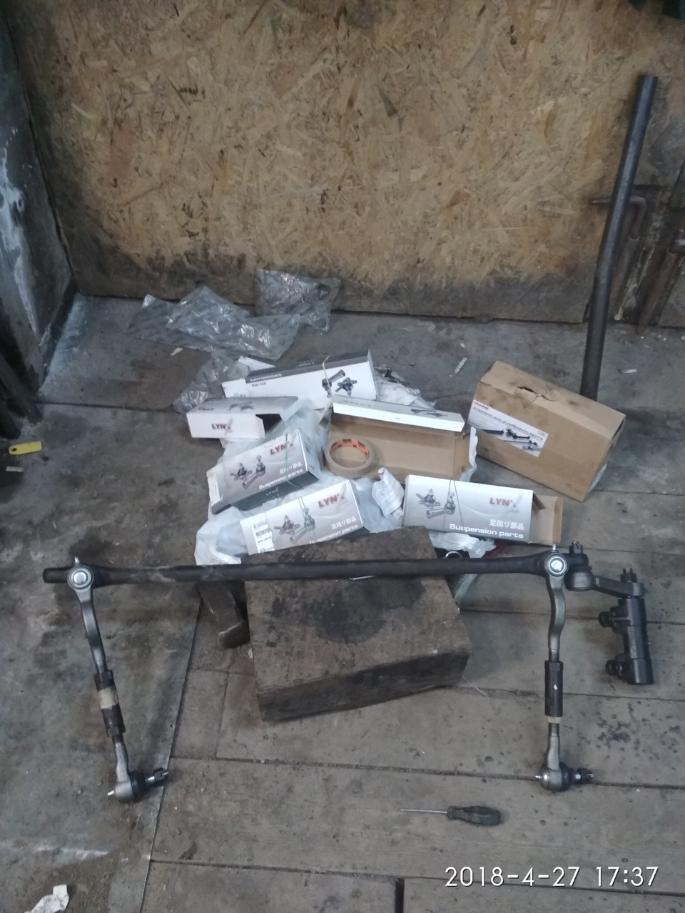 Замена рулевых наконечников, маятника, сошки. — Mitsubishi Pajero (2G ...