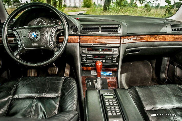 Фото в бортжурнале BMW 7 series (E38)