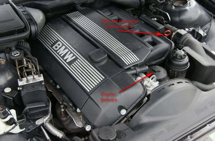 Замена моторного масла и масляного фильтра мотоцикла BMW F650GS своими руками.