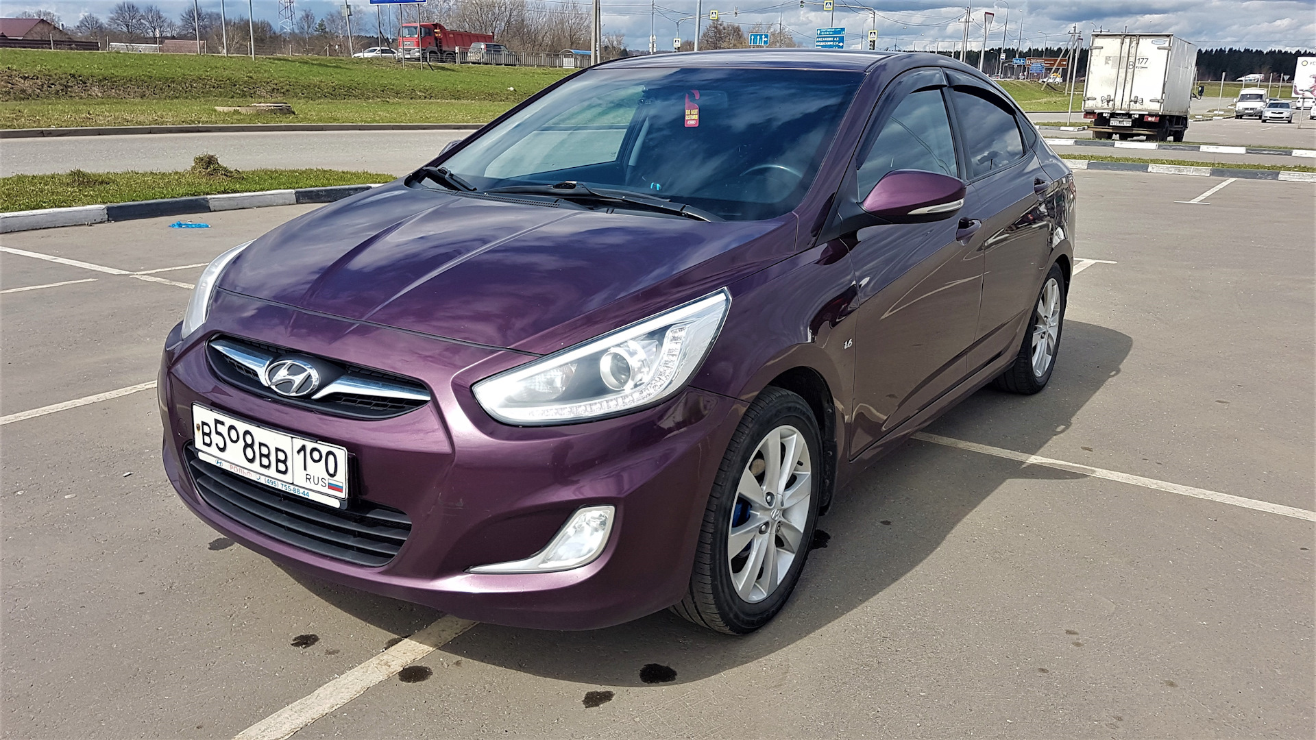 Hyundai Solaris 1.6 бензиновый 2013 | Баклажан 1.6 на DRIVE2