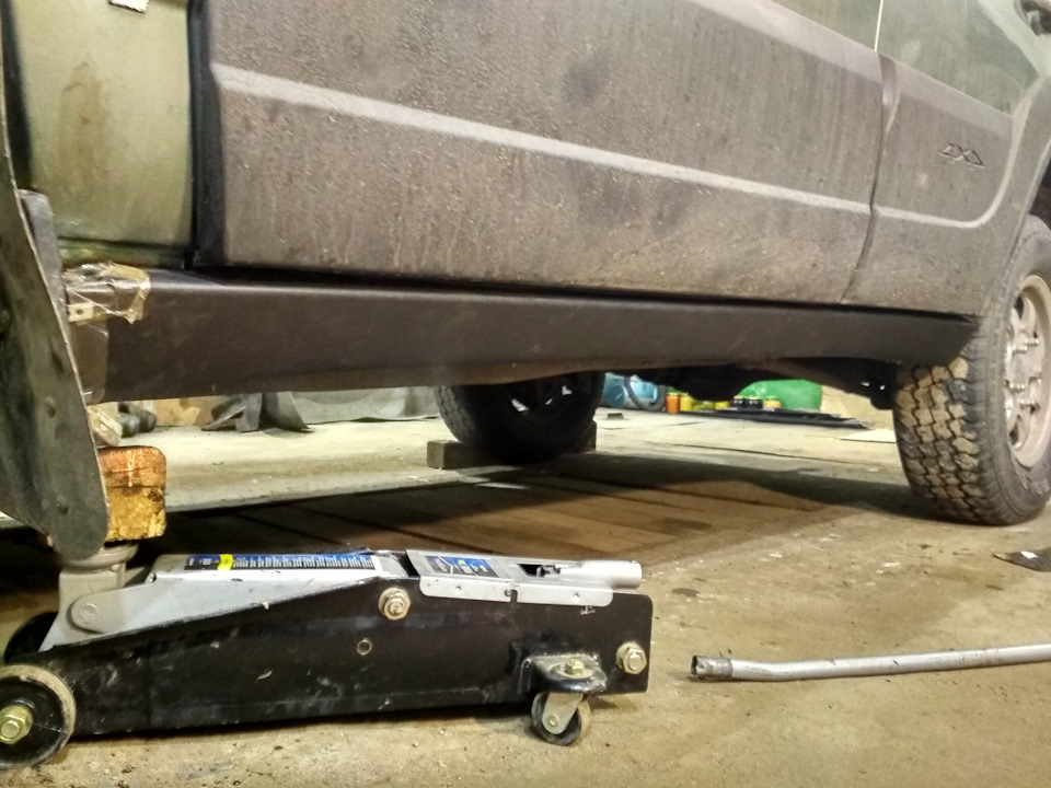 6f321804k160 960 Как крепятся пороги на ниву шевроле