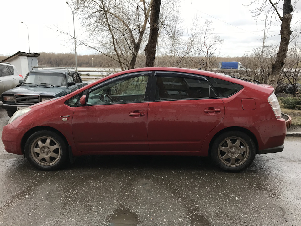 Резина на лето и вопрос про ЦО на диске. — Toyota Prius (20), 1,5 л ...