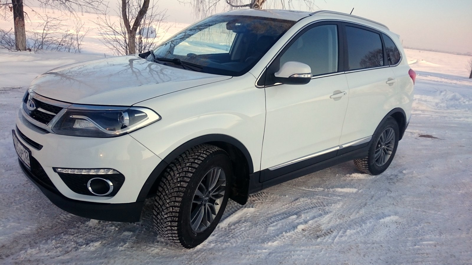 Диски скад kl-328 чери тигго 4. Тигго 5 диски. Chery tiggo 5 диски. Чери тигго 5 белый. Диски на чери тигго 5 r17.