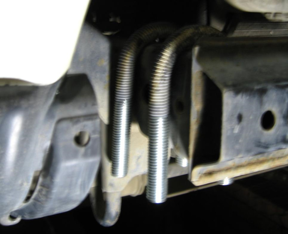 6f368g4k3db 960 Как крепится губа к бамперу