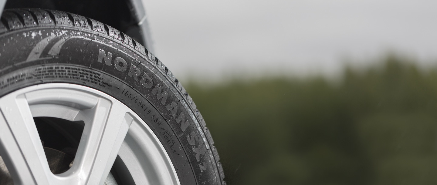 Шины нордман лето. 165/65 R14 Nordman sx2 79t. Нокиан Нордман сх2 как правильно установить при бортовке. Как ставить шины Нордман СХ 2. Нордман сх2 отзывы.