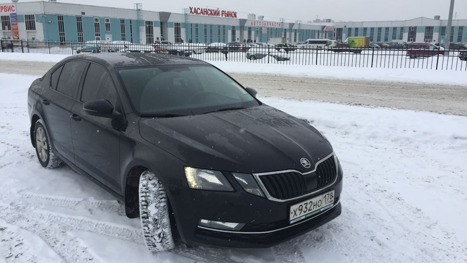 Skoda Octavia 2019 черная