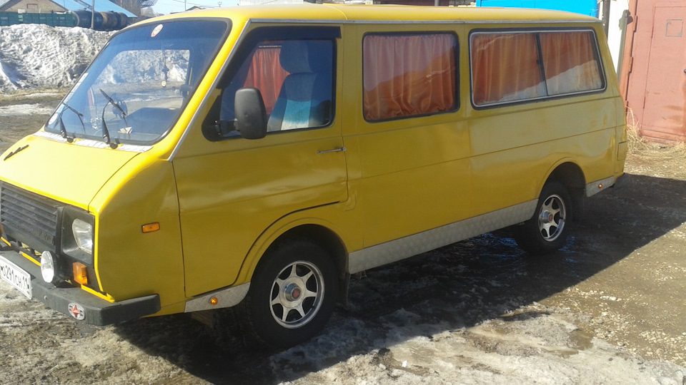 есть кардан в сборе может кому надо — РАФ 2203, 2,4 л, 1996 года ...