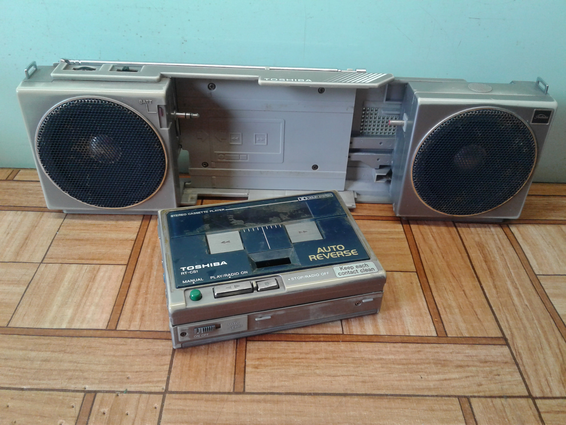 магнитофон со. магнитола бумбокс contect. двухкассетный магнитофон osaka. магнитофон панасоник двухкассетный со светомузыкой. Satellite aj-250sdb.