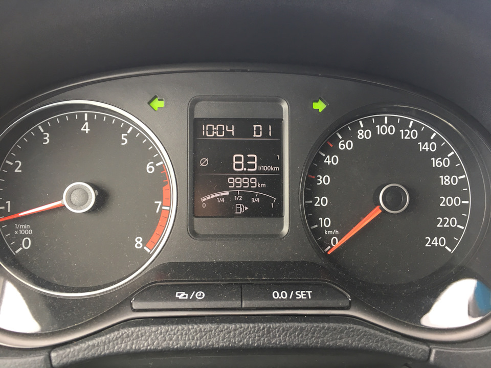 Вот и первая десятка — Volkswagen Polo Sedan, 1,6 л, 2017 года ...