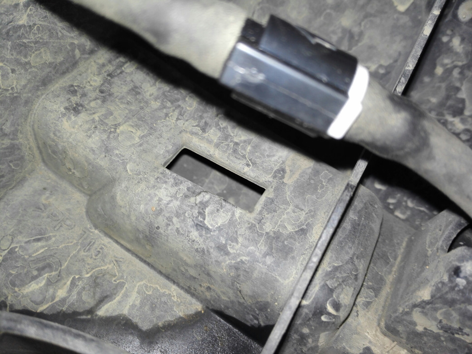 Решение вопроса бегущей форсунки фары и замена масла — Nissan ...