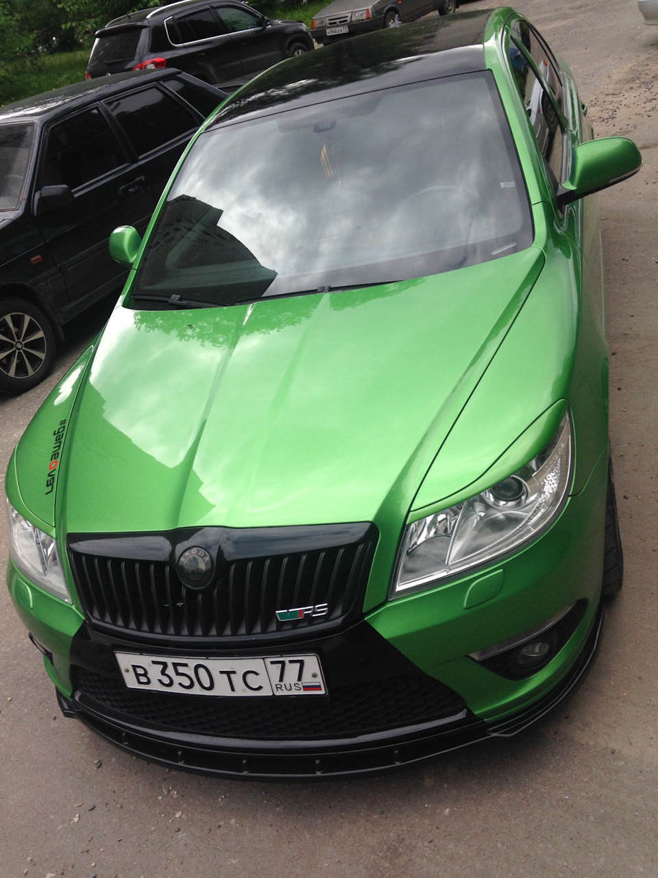 Skoda Octavia a5 черная матовая