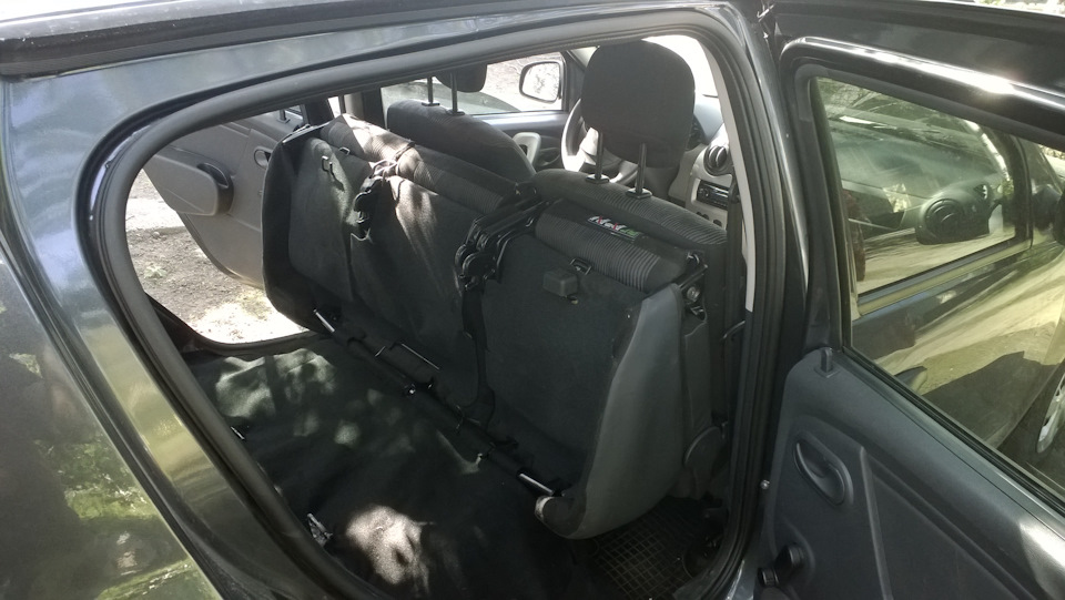 Фото в бортжурнале Renault Sandero 1G