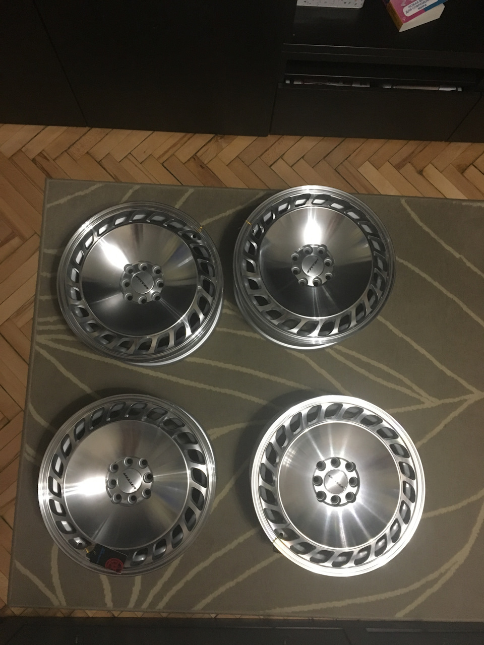 Фото в бортжурнале Lada Granta