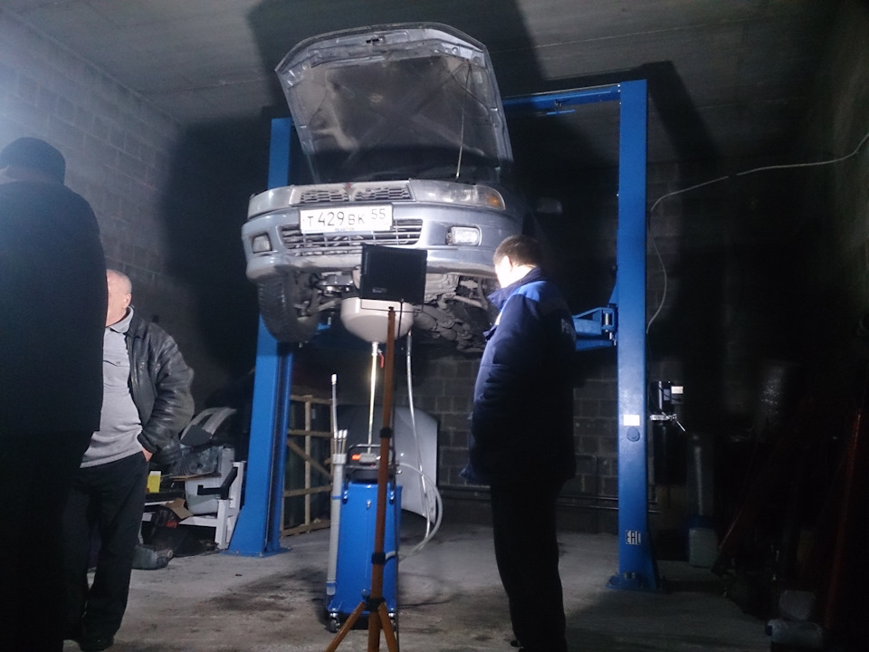 Кашу маслом не испортить — Mitsubishi Galant (8G), 1,8 л, 1999 года ...