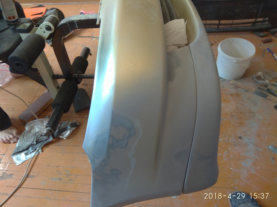 Окраска бампера — Toyota Platz, 1,5 л, 2001 года | кузовной ремонт | DRIVE2