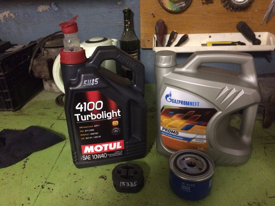 Замена масла и резинок на выхлопе. — Lada Приора хэтчбек, 1,6 л, 2012 ...