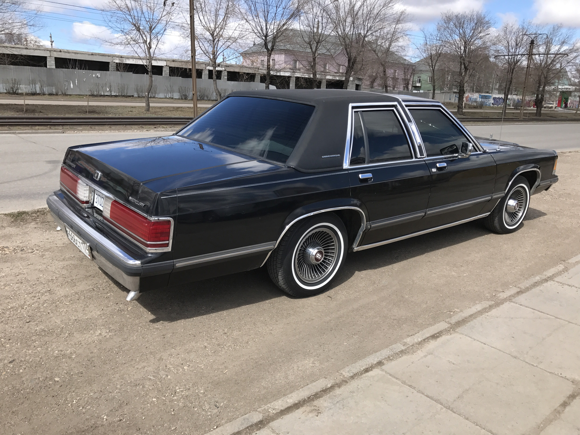 Mercury Grand Marquis 1983