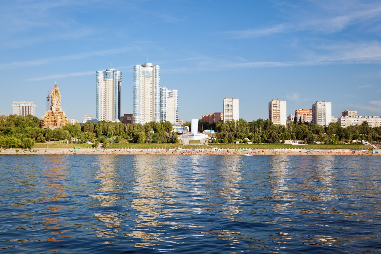 Самара первая. Самара город курорт. Самара город на Волге. Самара вид с Волги на город. Самара панорама.