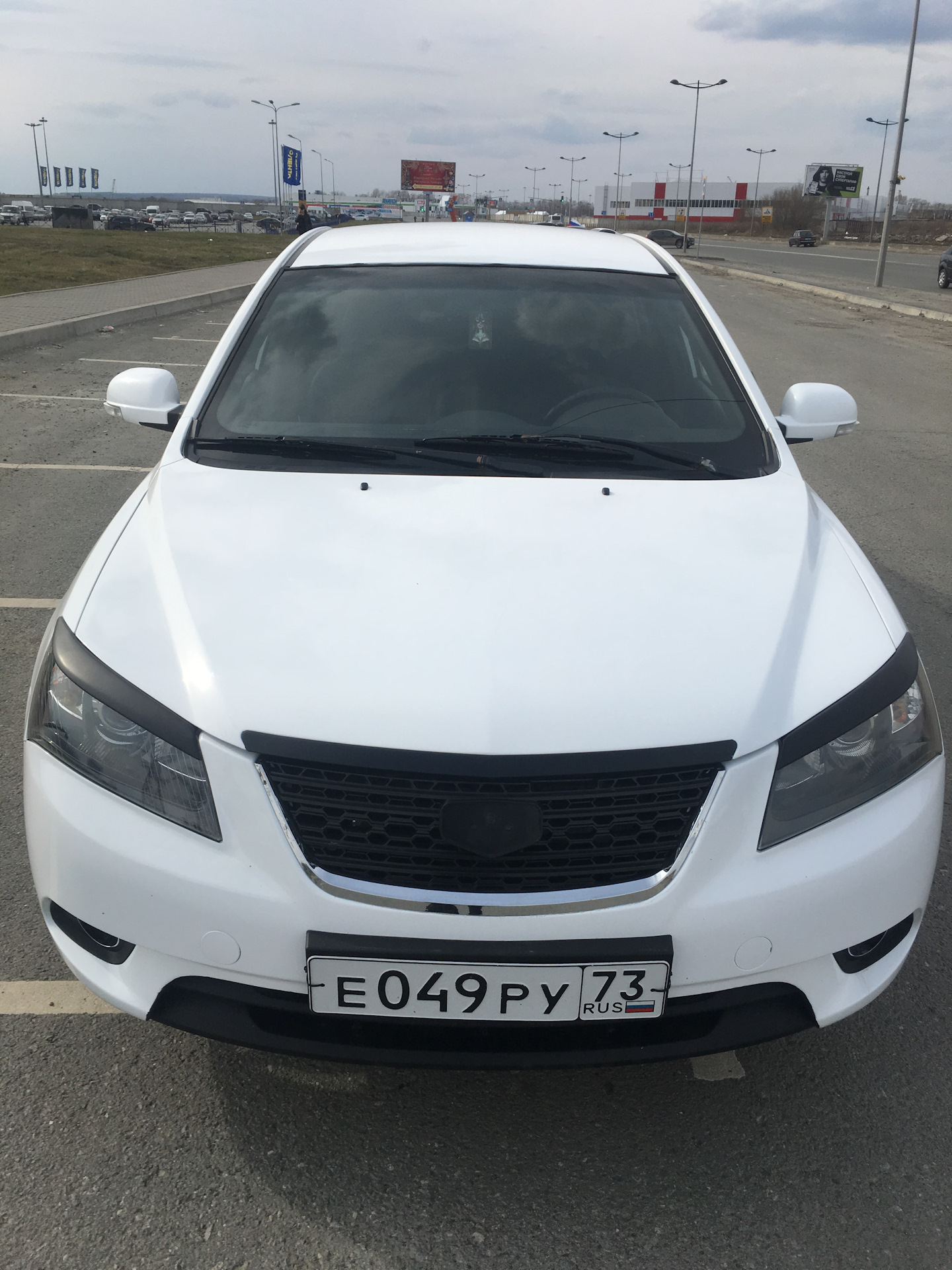 Geely Emgrand ec7 черный под мерс