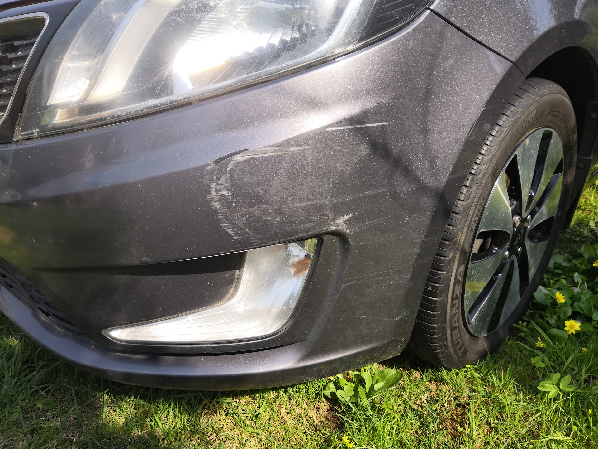 Притерли бампер 2 — KIA Rio (3G), 1,6 л, 2012 года | ДТП | DRIVE2