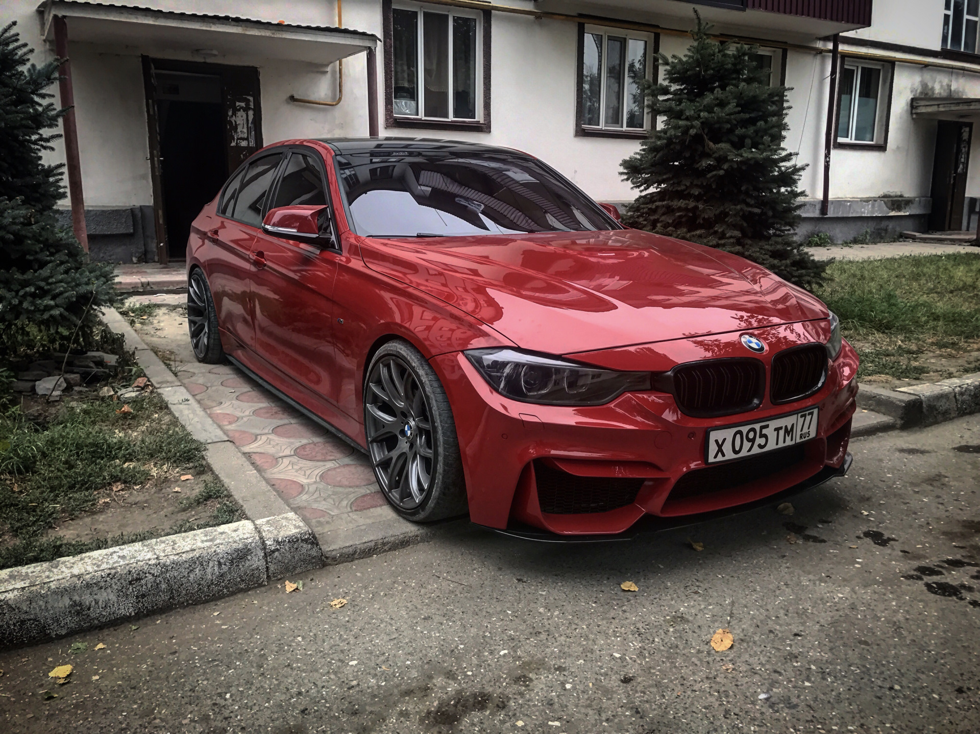 BMW f30 Red Matte