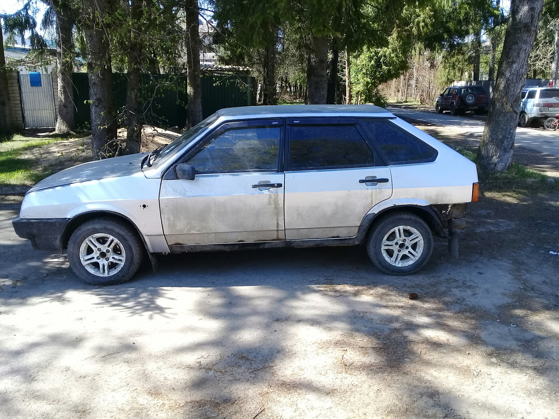 Машина ваз 2109. Ваз 2109 кашемир. Ваз 2109 хэтчбек. Жигули ваз 2109. Собираем девятку.