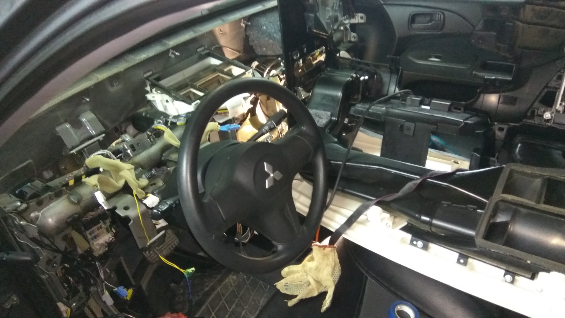 Шумоизоляция торпеды - Mitsubishi Lancer IX, 1,6 л, 2004 года другое DRIVE2