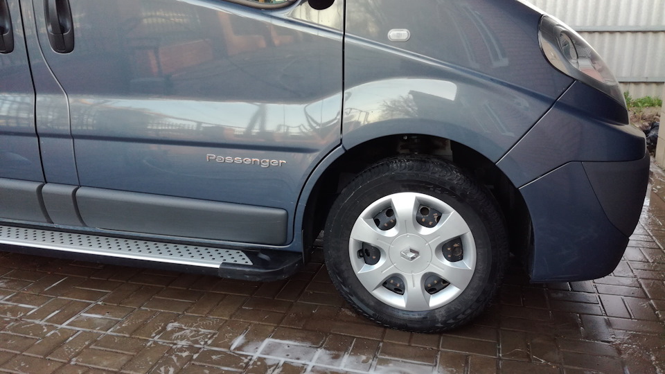 Потеет сальник ГУРа — Renault Trafic (2G), 2 л, 2013 года | наблюдение ...