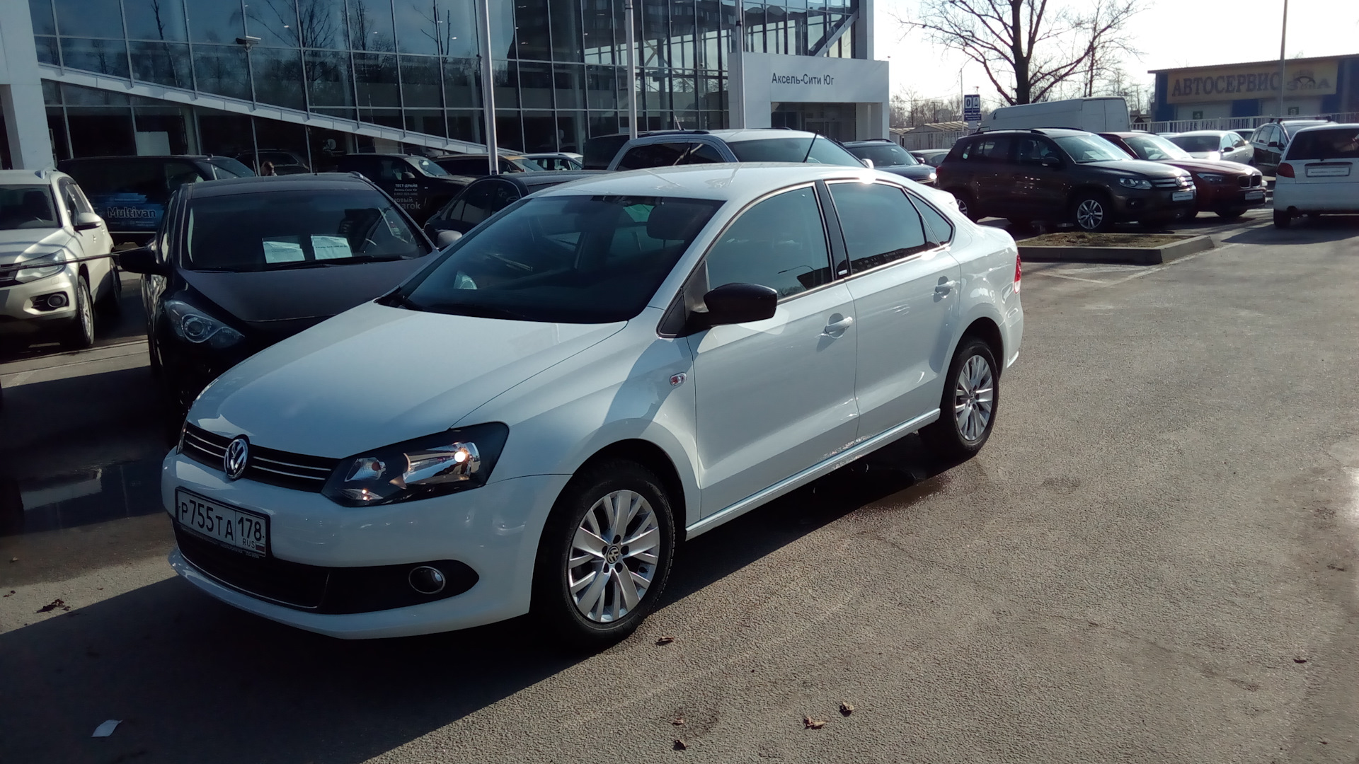 Volkswagen Polo sedan 2014 Р±РµР»С‹Р№