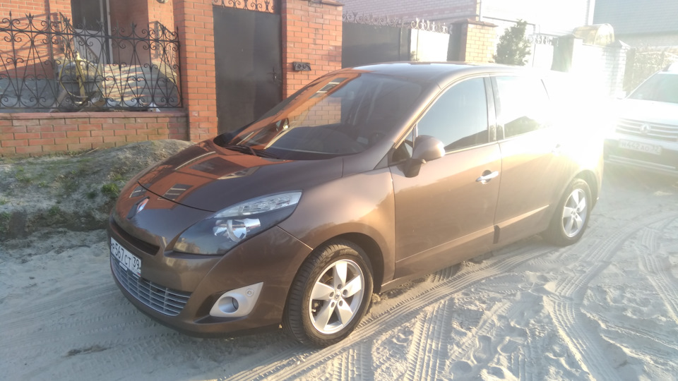 Минск, кто подскажет по автостекла? — Renault Grand Scenic III, 1,5 л ...