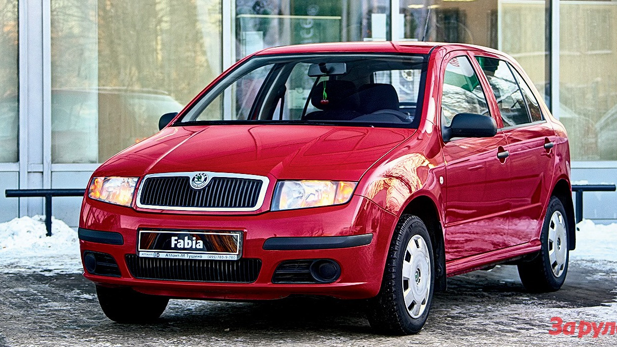 Skoda fabia 2003 года. Шкода фабия 2003 красная. skoda fabia красная. fabia 1.2 2003. шкода фабия 1 красная.