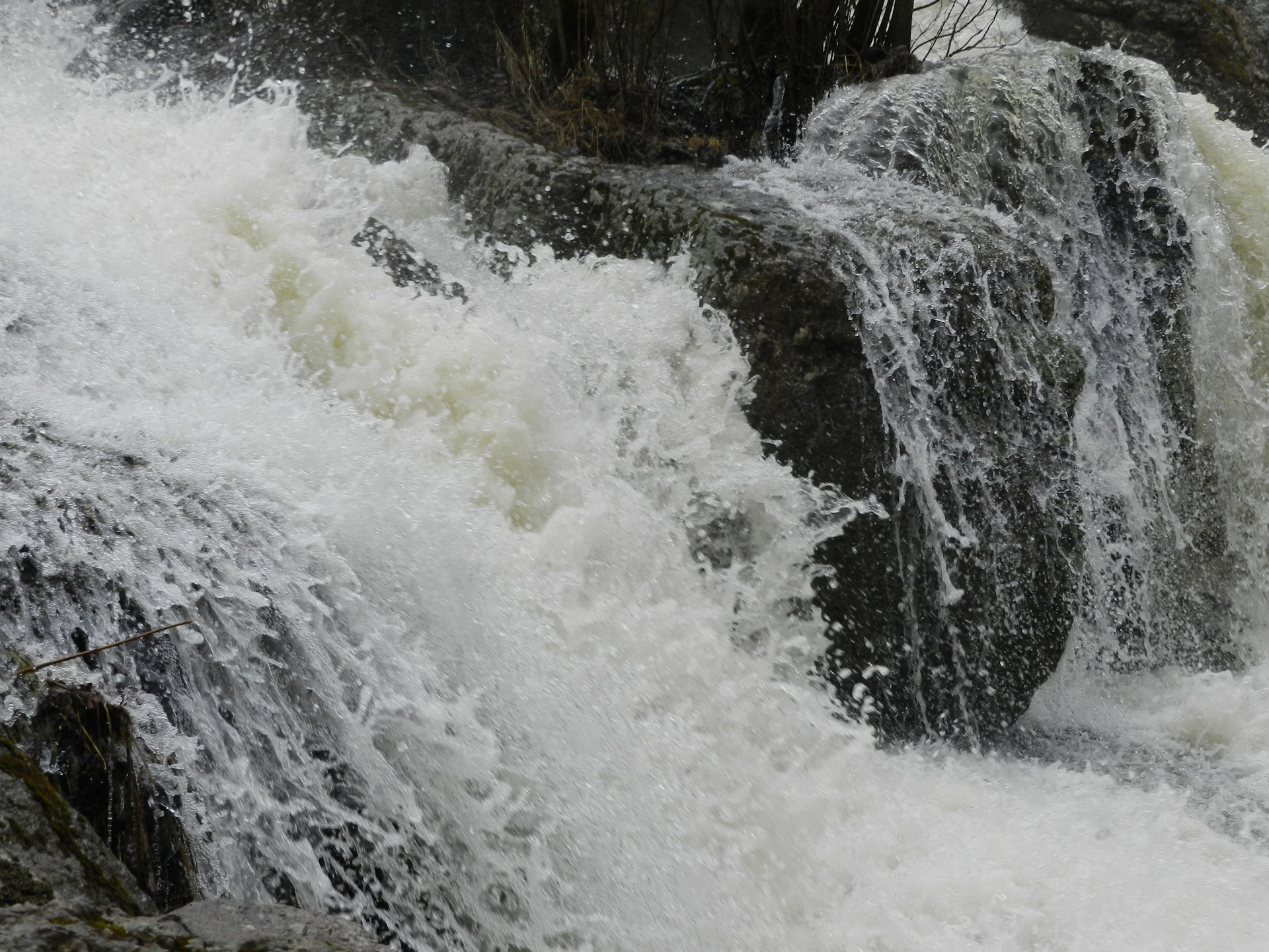 Ишимбай водопад