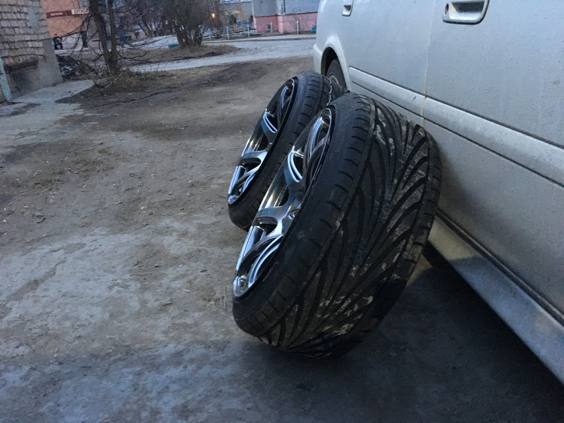 Toyo Proxes T1r 205 55 16 Купить