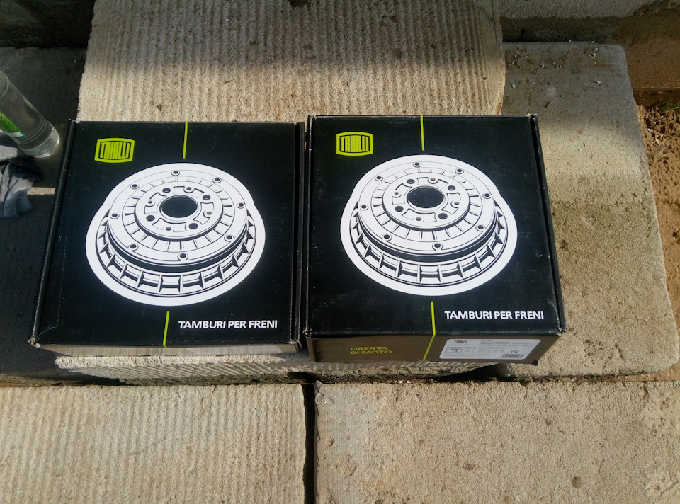 Замена тормозных барабанов — LADA Приора седан, 1,6 л., 2013 года ...