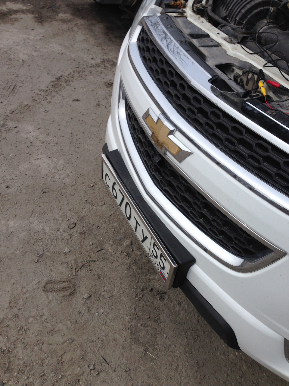 С этой стороны уже не так заметно. — Chevrolet TrailBlazer (2G)