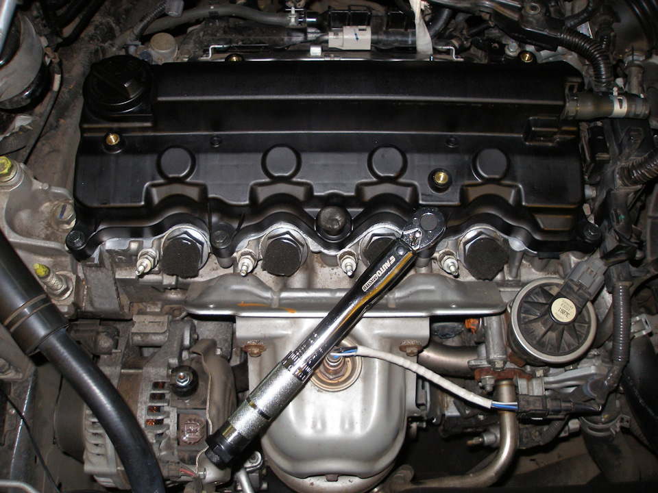 Регулировка клапанов Honda CRV III (2.0) — Honda CR-V (RE), 2 л, 2007 ...