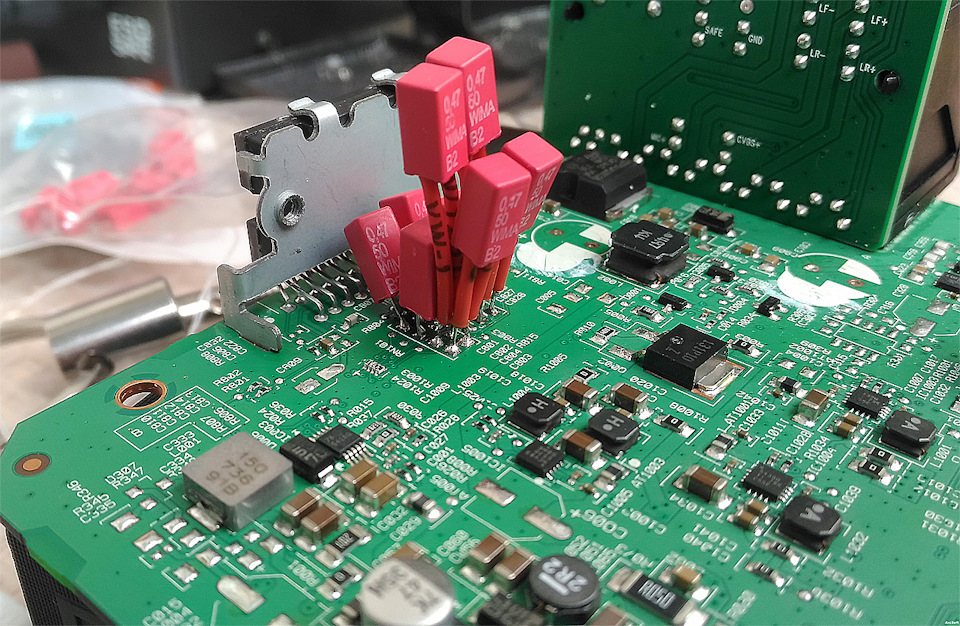 Конденсатор 35v 330uf чем можно заменить. Смотреть фото Конденсатор 35v 330uf чем можно заменить. Смотреть картинку Конденсатор 35v 330uf чем можно заменить. Картинка про Конденсатор 35v 330uf чем можно заменить. Фото Конденсатор 35v 330uf чем можно заменить