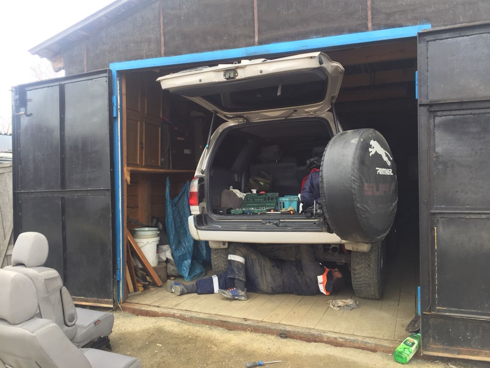 Фото в бортжурнале Toyota Hilux Surf (3G)