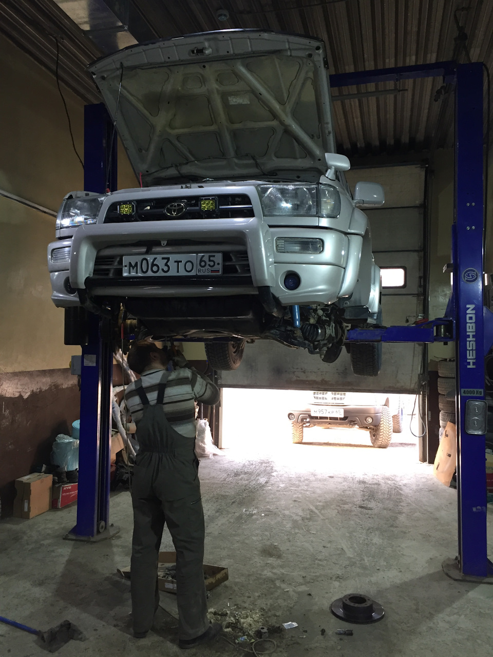 Фото в бортжурнале Toyota Hilux Surf (3G)