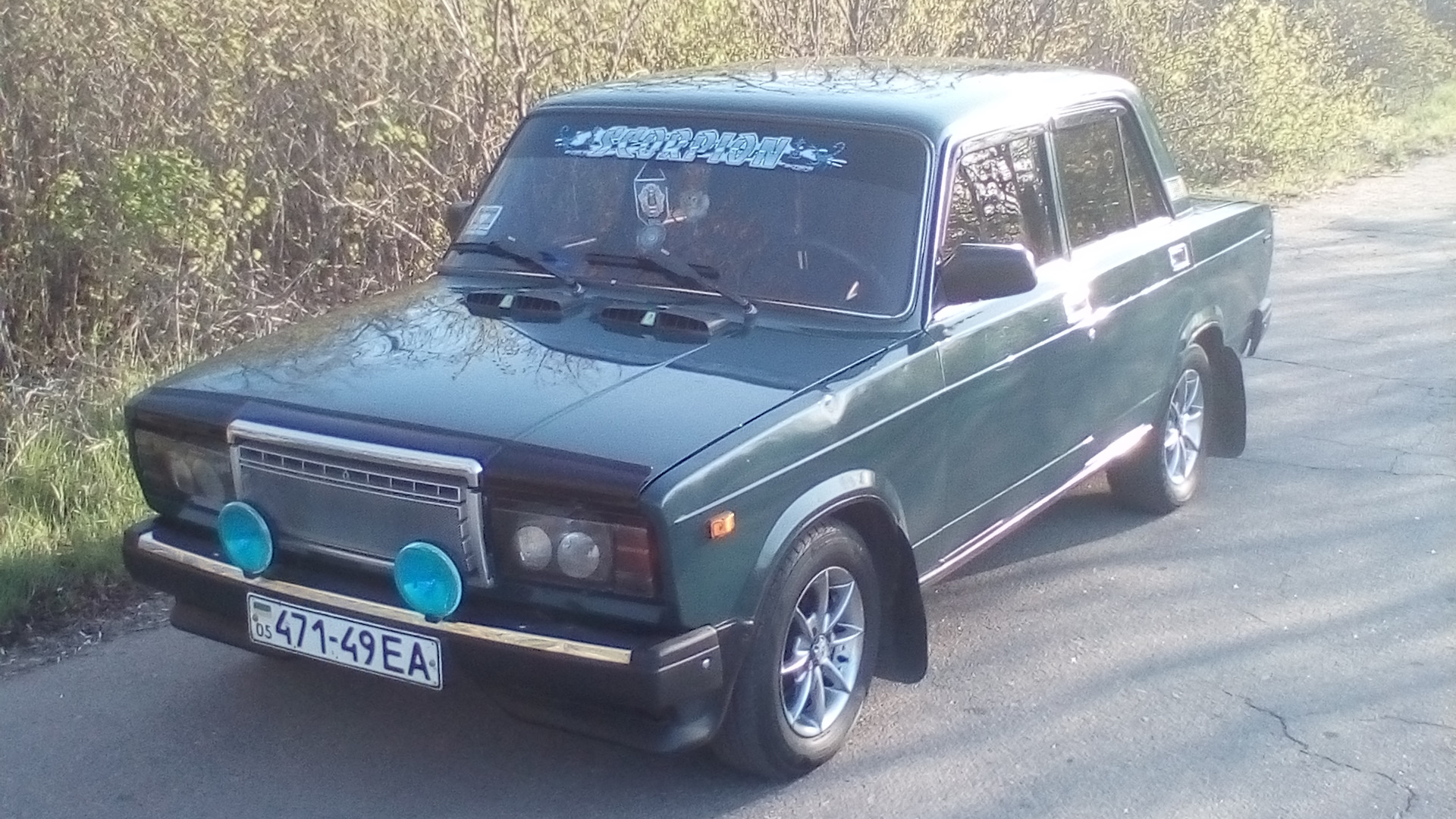 Lada 2107 1.5 бензиновый 1996 | цвет мурена на DRIVE2