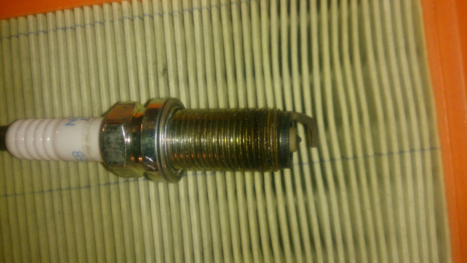 Сгорели свечи по неизвестным причинам — Subaru Forester (SG), 2 л, 2006 ...